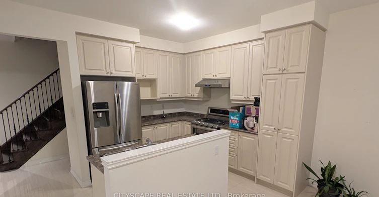 5567 Oscar Peterson Boulevard, Mississauga, ON, L5M 0V6 - 10