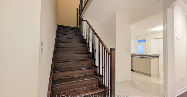 5567 Oscar Peterson Boulevard, Mississauga, ON, L5M 0V6 - 12