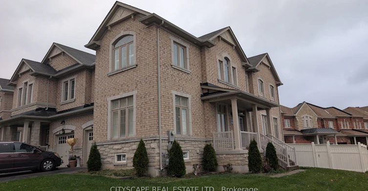 5567 Oscar Peterson Boulevard, Mississauga, ON, L5M 0V6 - 3