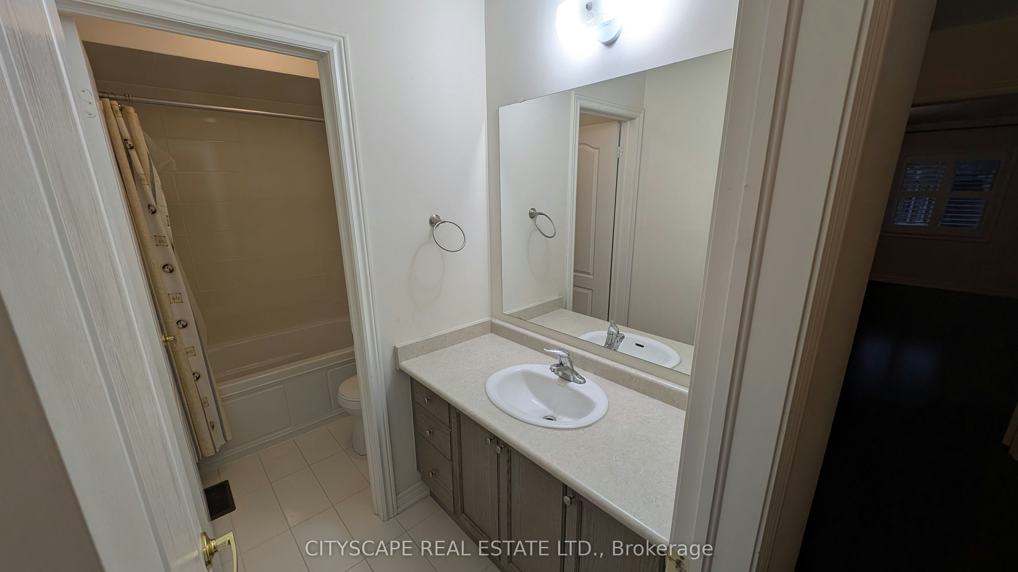 5567 Oscar Peterson Boulevard, Mississauga, ON, L5M 0V6 - 21