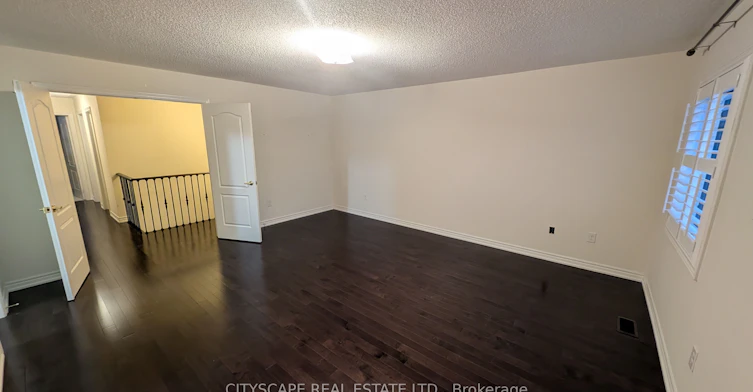5567 Oscar Peterson Boulevard, Mississauga, ON, L5M 0V6 - 14