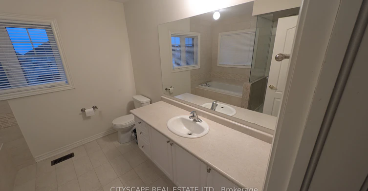 5567 Oscar Peterson Boulevard, Mississauga, ON, L5M 0V6 - 17