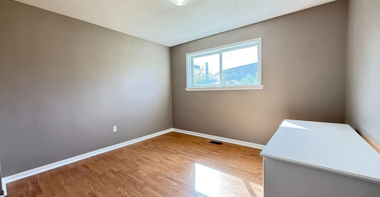 Lower-97 Post Road, Brampton, ON, L6V 1X3 - 6