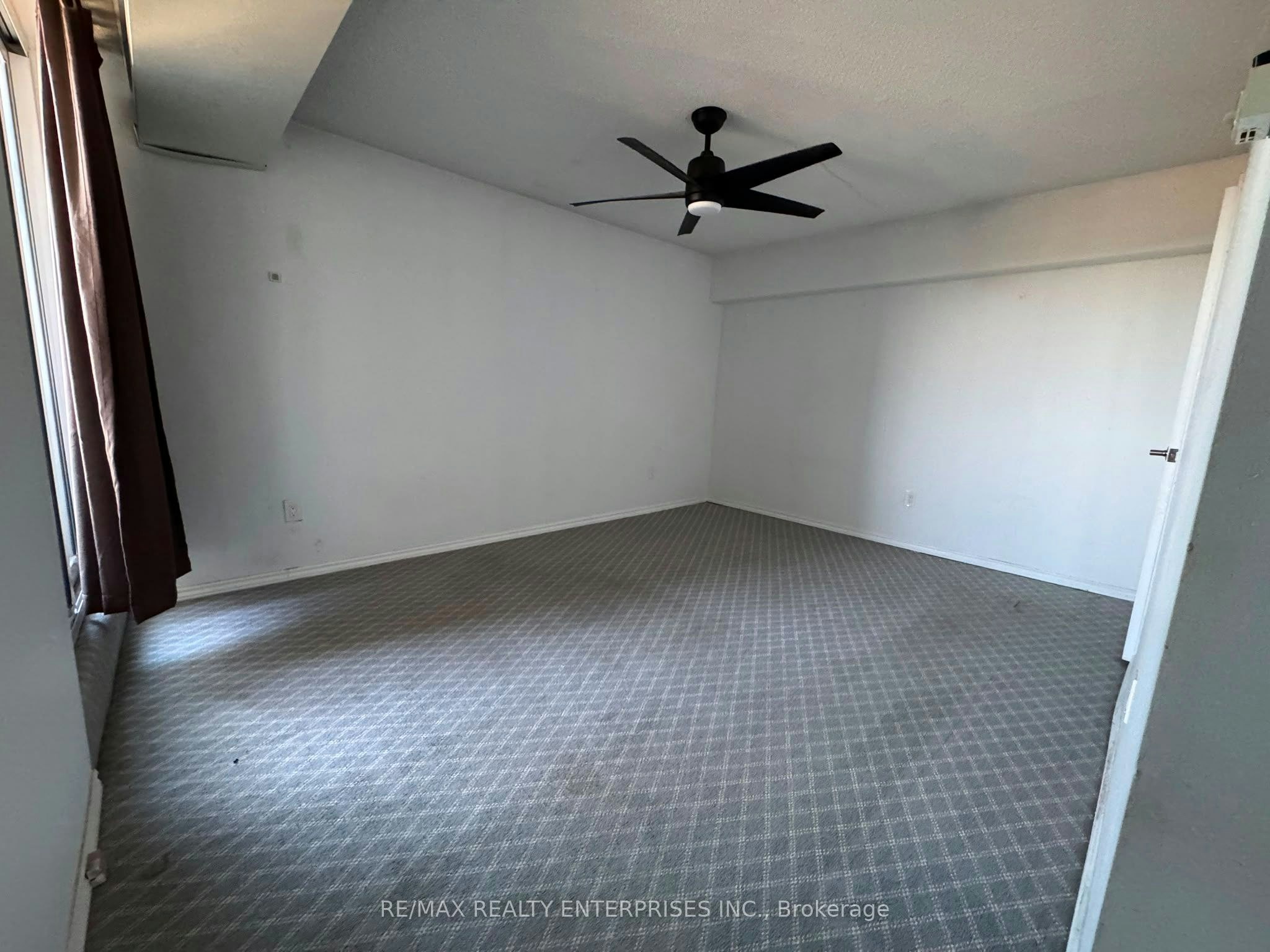 2702-3100 Kirwin Avenue, Mississauga, ON, L5A 3S6 - 8
