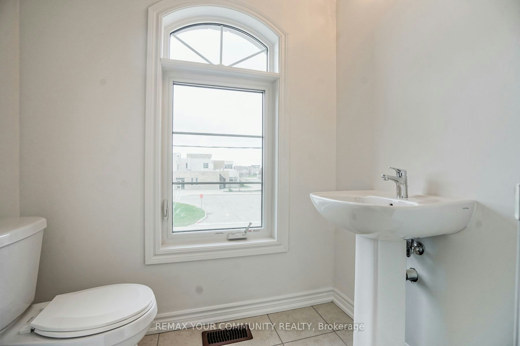 13 Gilford Street, Brampton, ON, L6Y 0G7 - 14