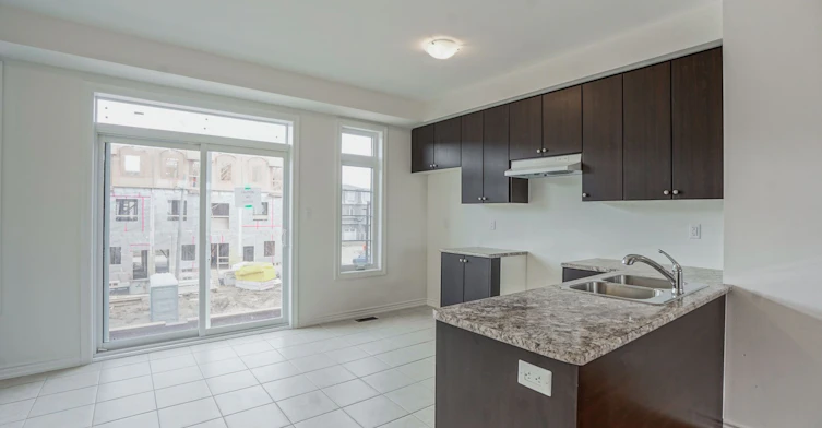 13 Gilford Street, Brampton, ON, L6Y 0G7 - 11