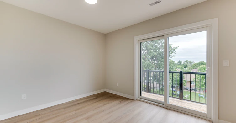 3rd Floor-165 Spalding Road, Toronto, ON, M3K 1K3 - 9