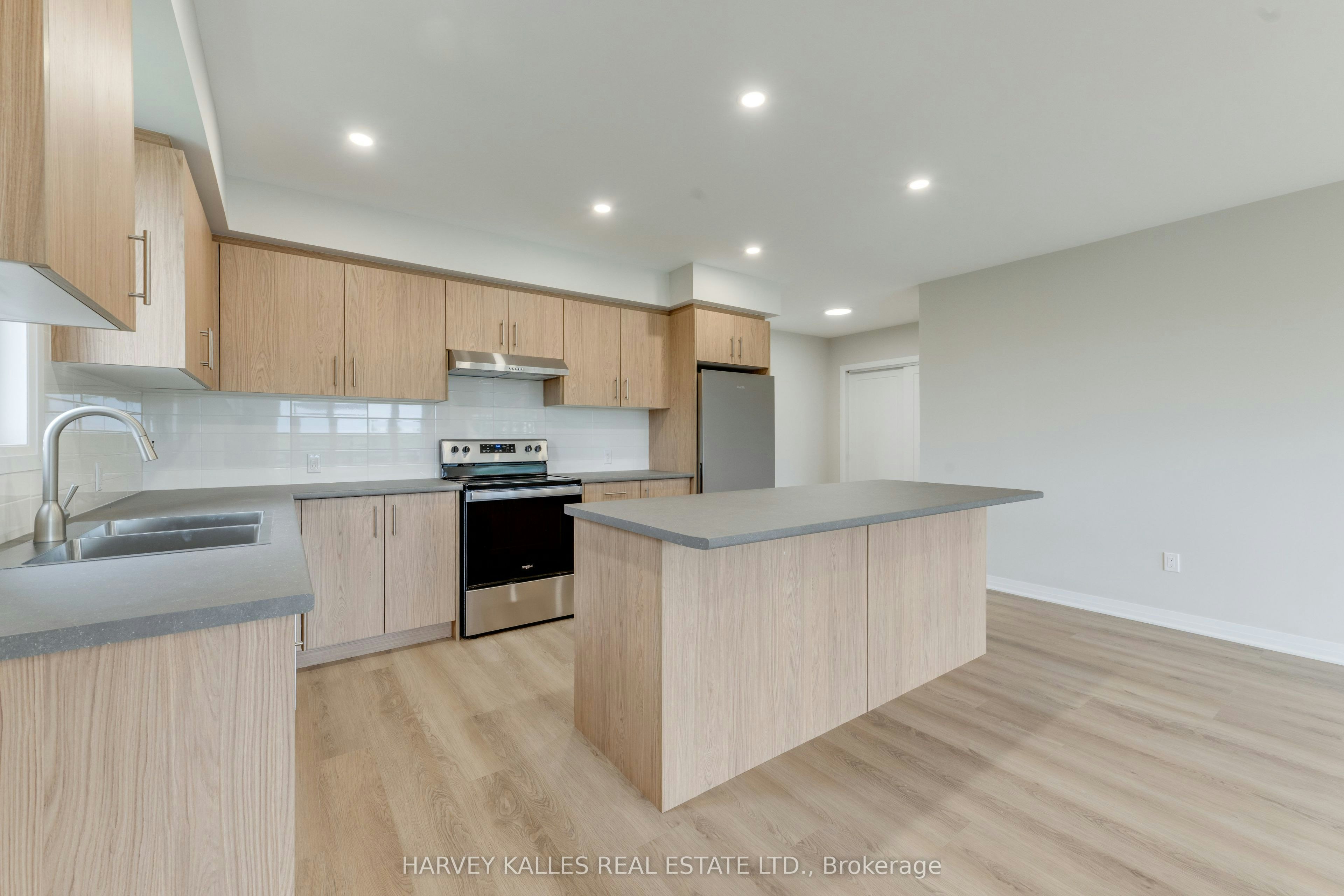 3rd Floor-165 Spalding Road, Toronto, ON, M3K 1K3 - 18