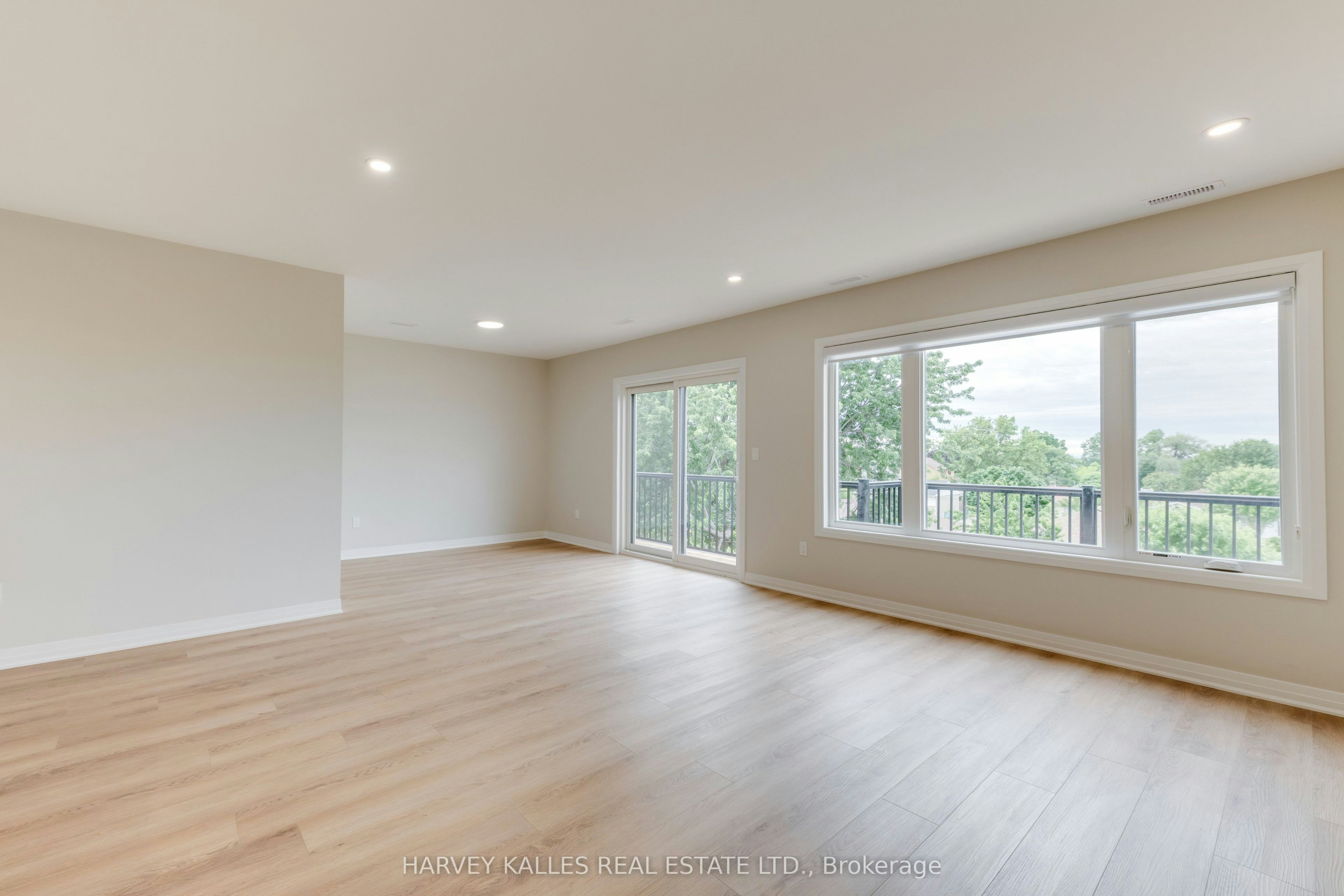 3rd Floor-165 Spalding Road, Toronto, ON, M3K 1K3 - 8