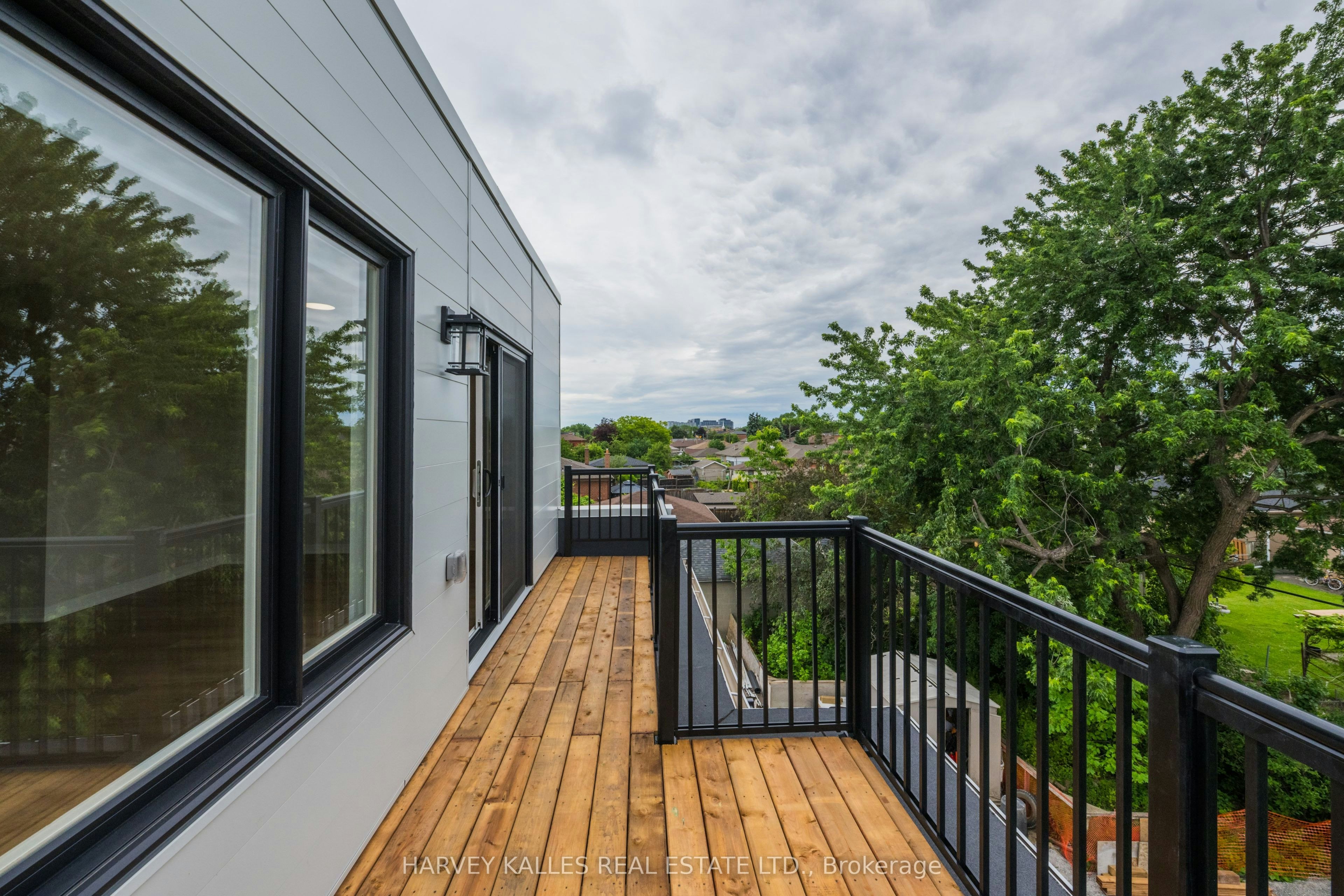 3rd Floor-165 Spalding Road, Toronto, ON, M3K 1K3 - 24