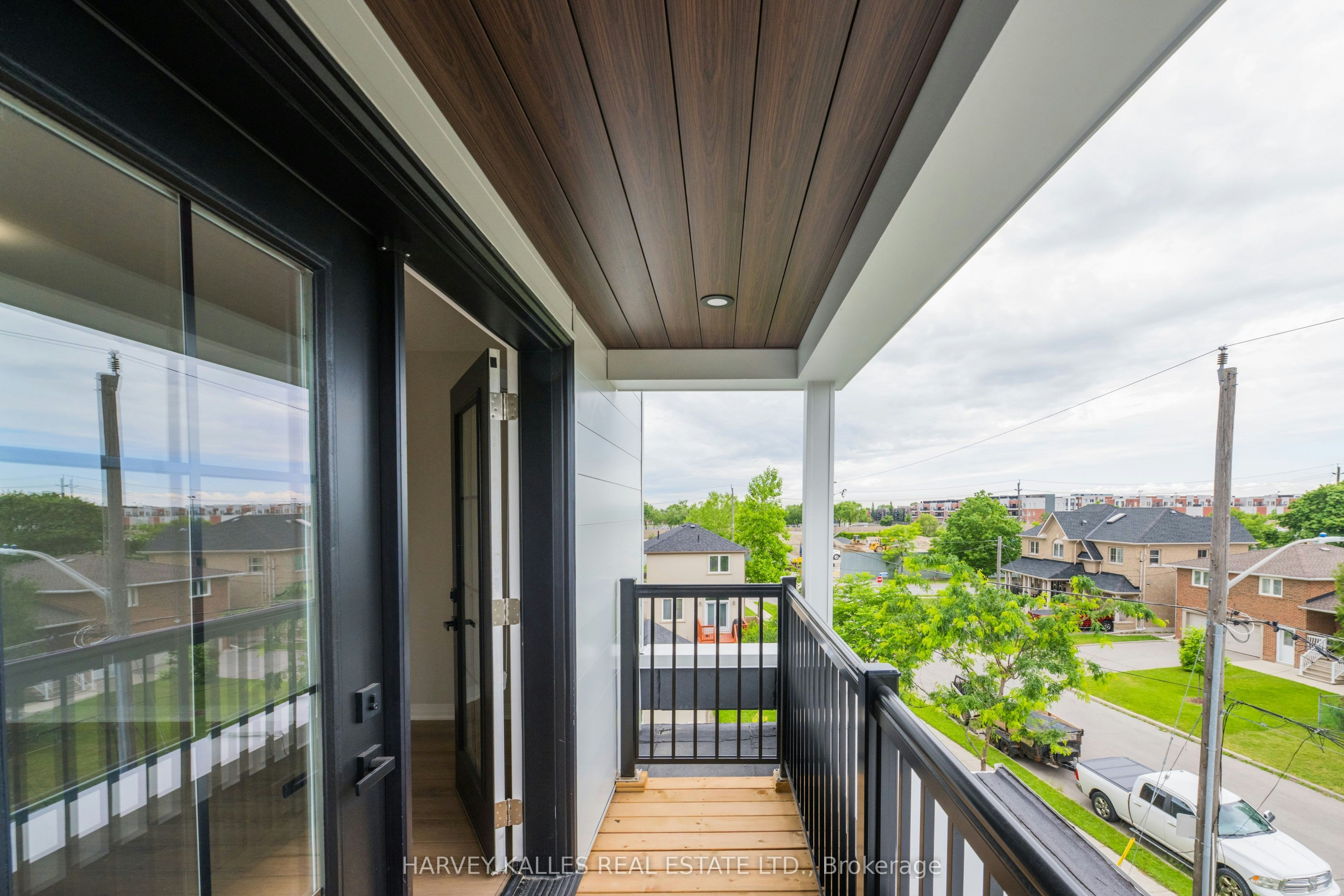 3rd Floor-165 Spalding Road, Toronto, ON, M3K 1K3 - 22