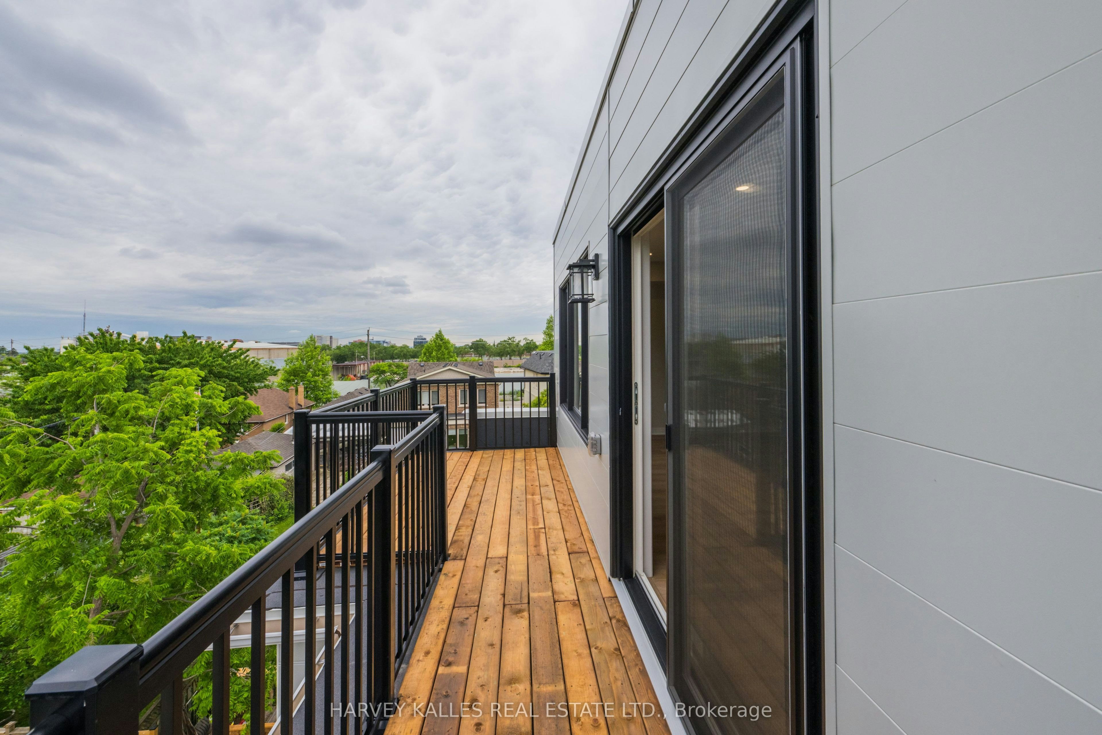 3rd Floor-165 Spalding Road, Toronto, ON, M3K 1K3 - 25