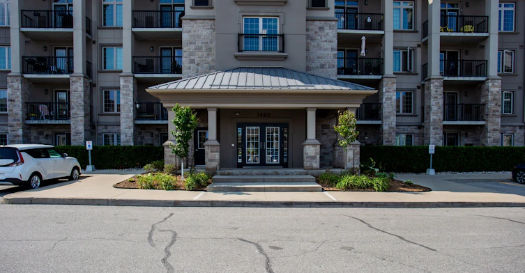 412-1460 Main Street E, Milton, ON, L9T 8W5 - 2