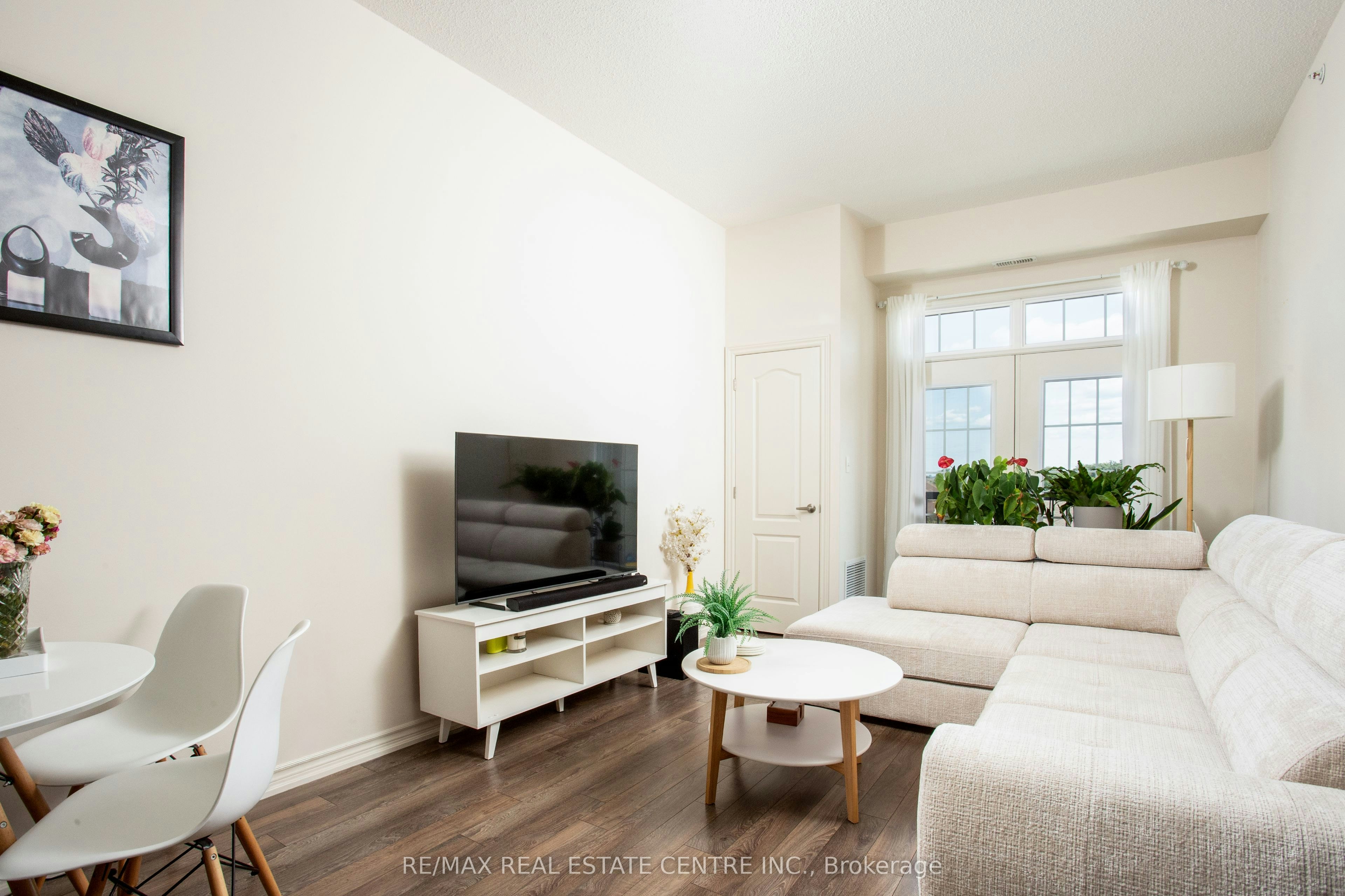 412-1460 Main Street E, Milton, ON, L9T 8W5 - 4