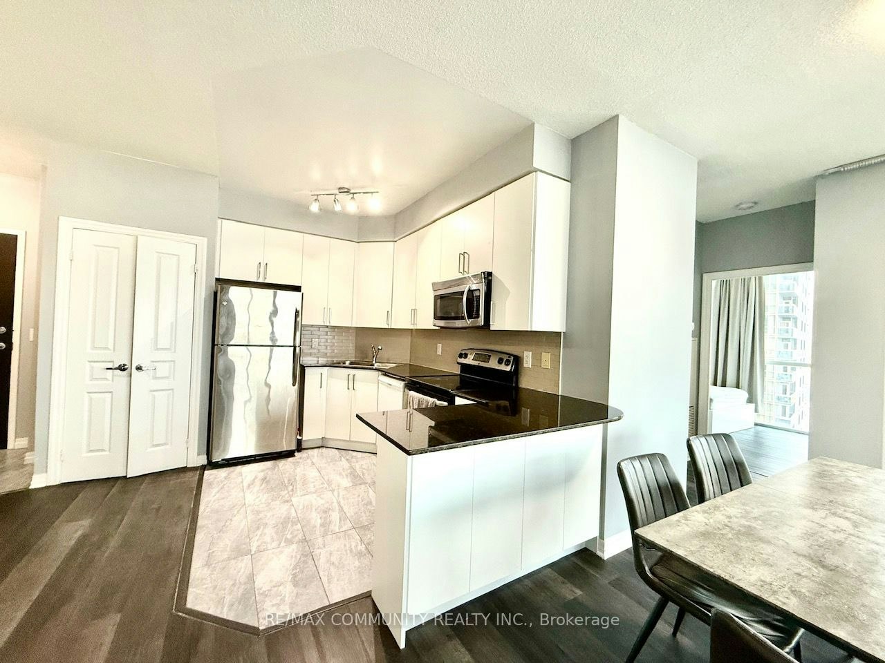 2707-225 Webb Drive, Mississauga, ON, L5B 4P2 - 2