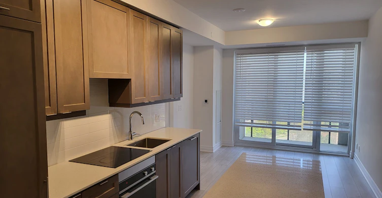 1102-30 Elm Drive W, Mississauga, ON, L5B 1L9 - 2