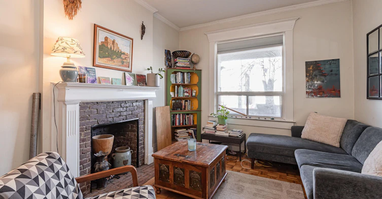 11 Kenneth Avenue, Toronto, ON, M6P 1J1 - 4