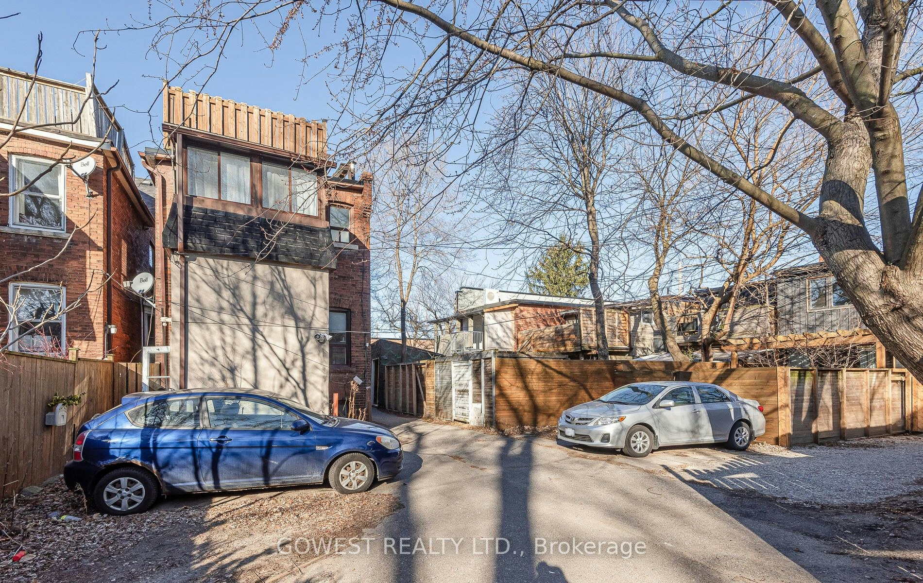 11 Kenneth Avenue, Toronto, ON, M6P 1J1 - 14