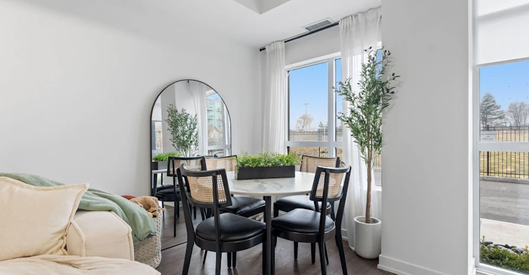 132-251 Manitoba Street S, Toronto, ON, M8Y 0C7 - 10