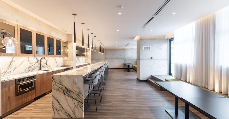 132-251 Manitoba Street S, Toronto, ON, M8Y 0C7 - 31