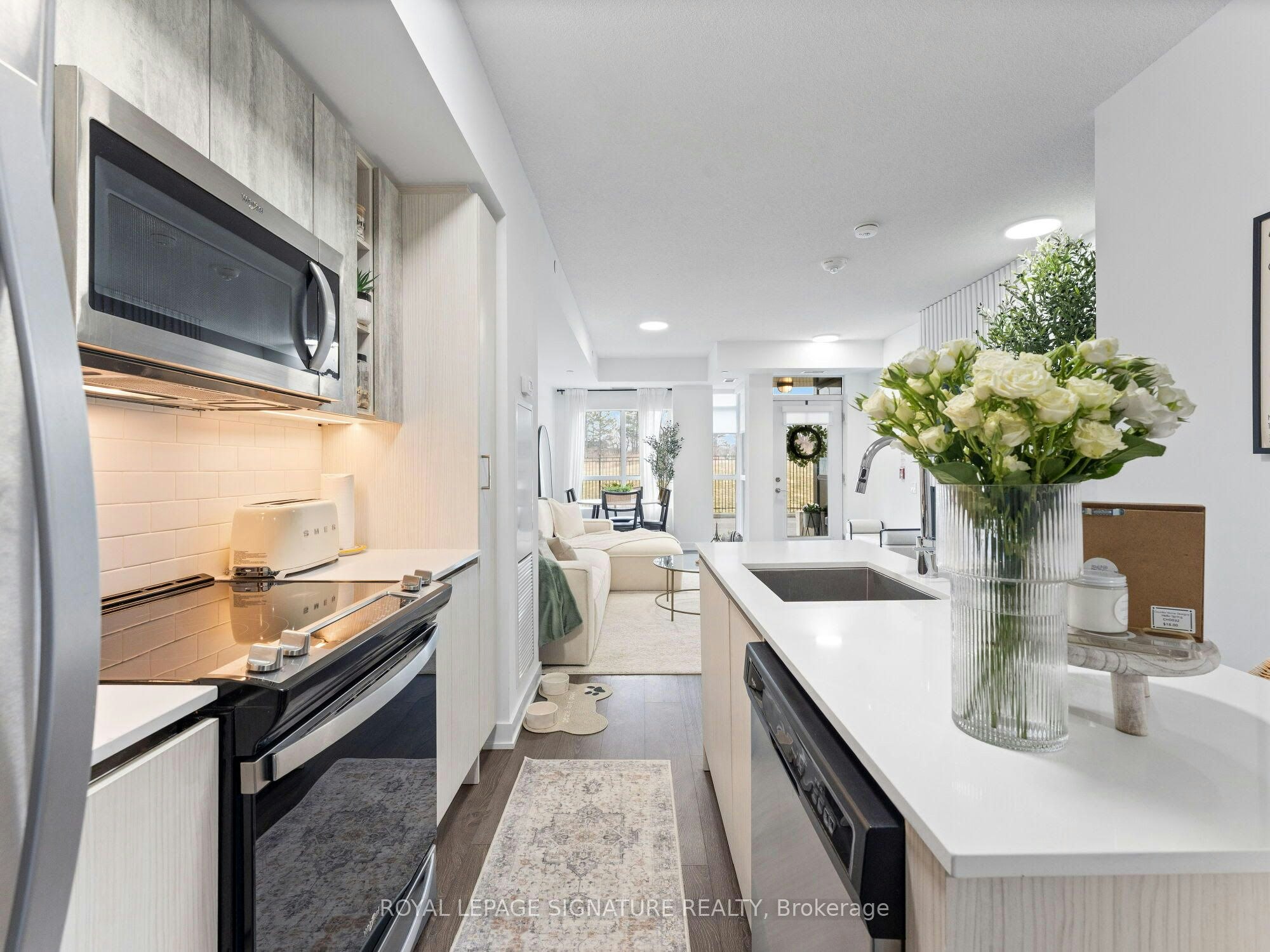 132-251 Manitoba Street S, Toronto, ON, M8Y 0C7 - 14