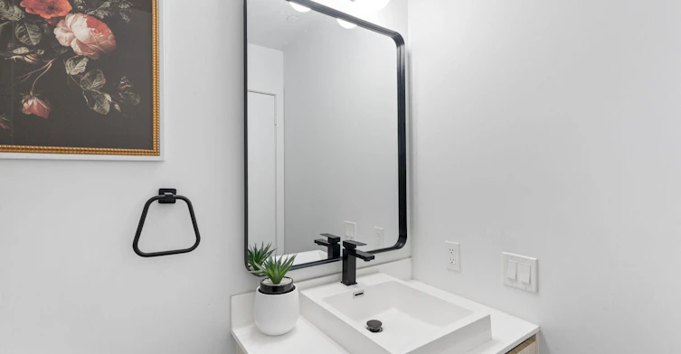 132-251 Manitoba Street S, Toronto, ON, M8Y 0C7 - 25