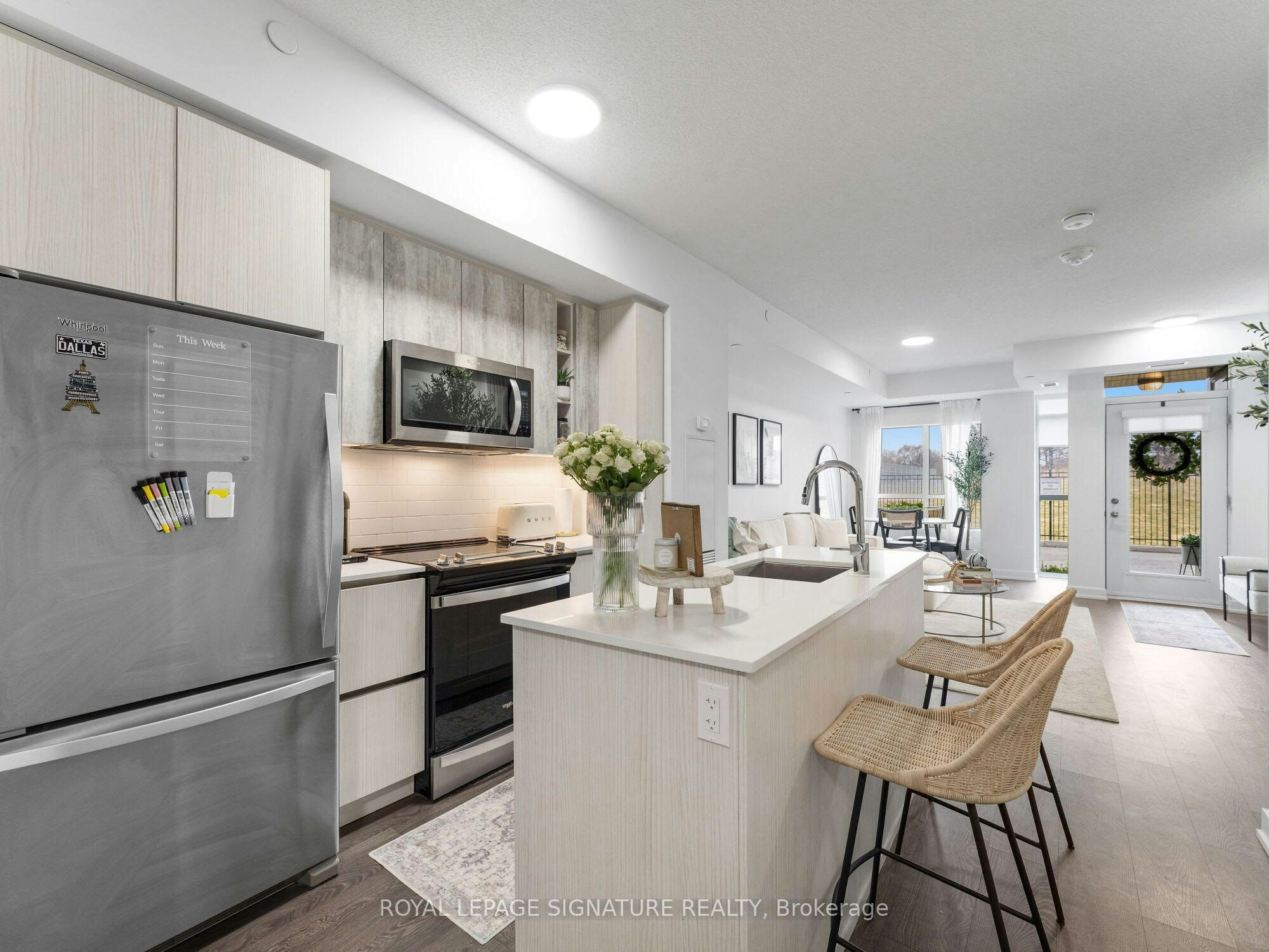132-251 Manitoba Street S, Toronto, ON, M8Y 0C7 - 13
