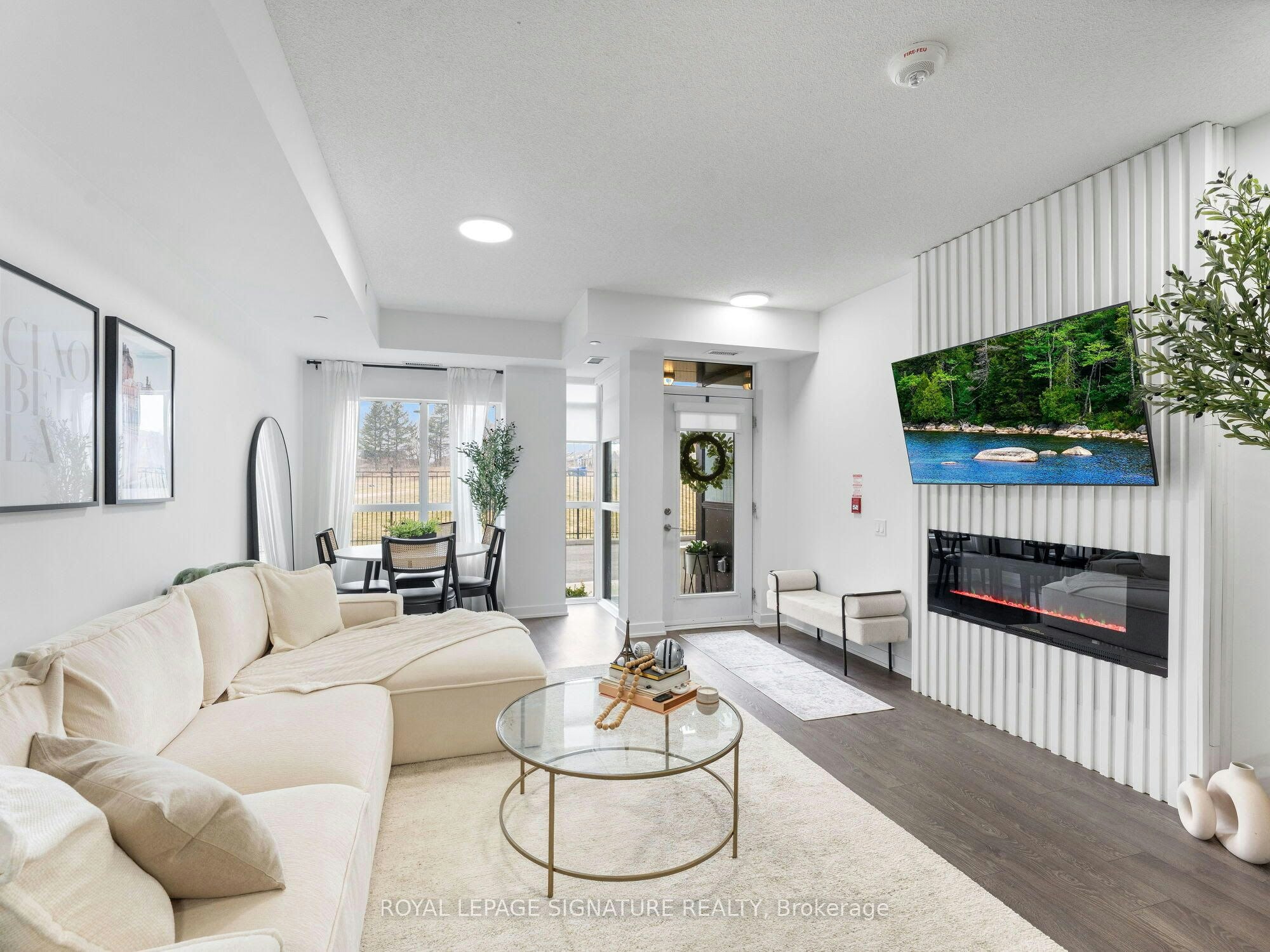 132-251 Manitoba Street S, Toronto, ON, M8Y 0C7 - 9