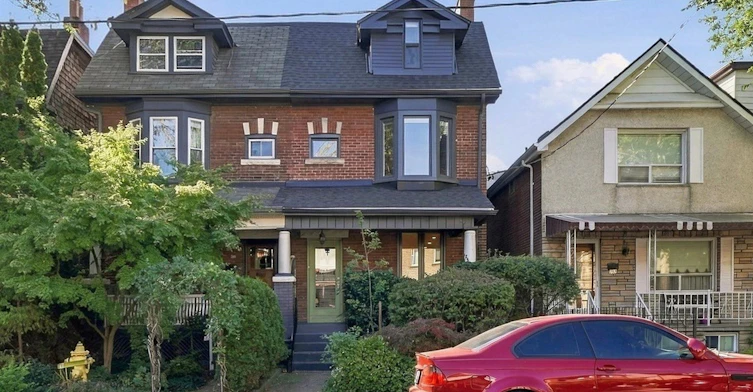 350 Delaware Avenue, Toronto, ON, M6H 2T8