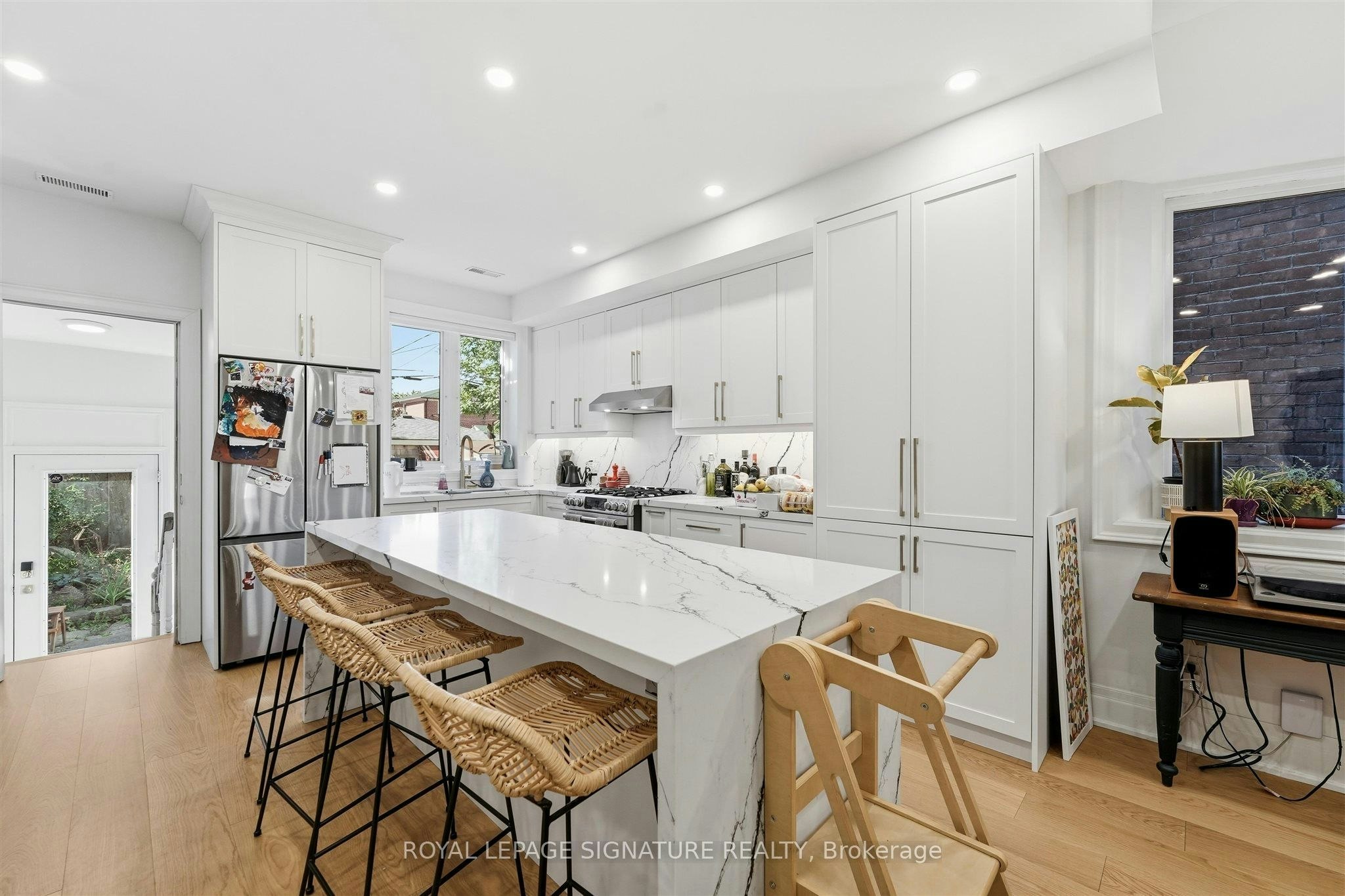 350 Delaware Avenue, Toronto, ON, M6H 2T8 - 10