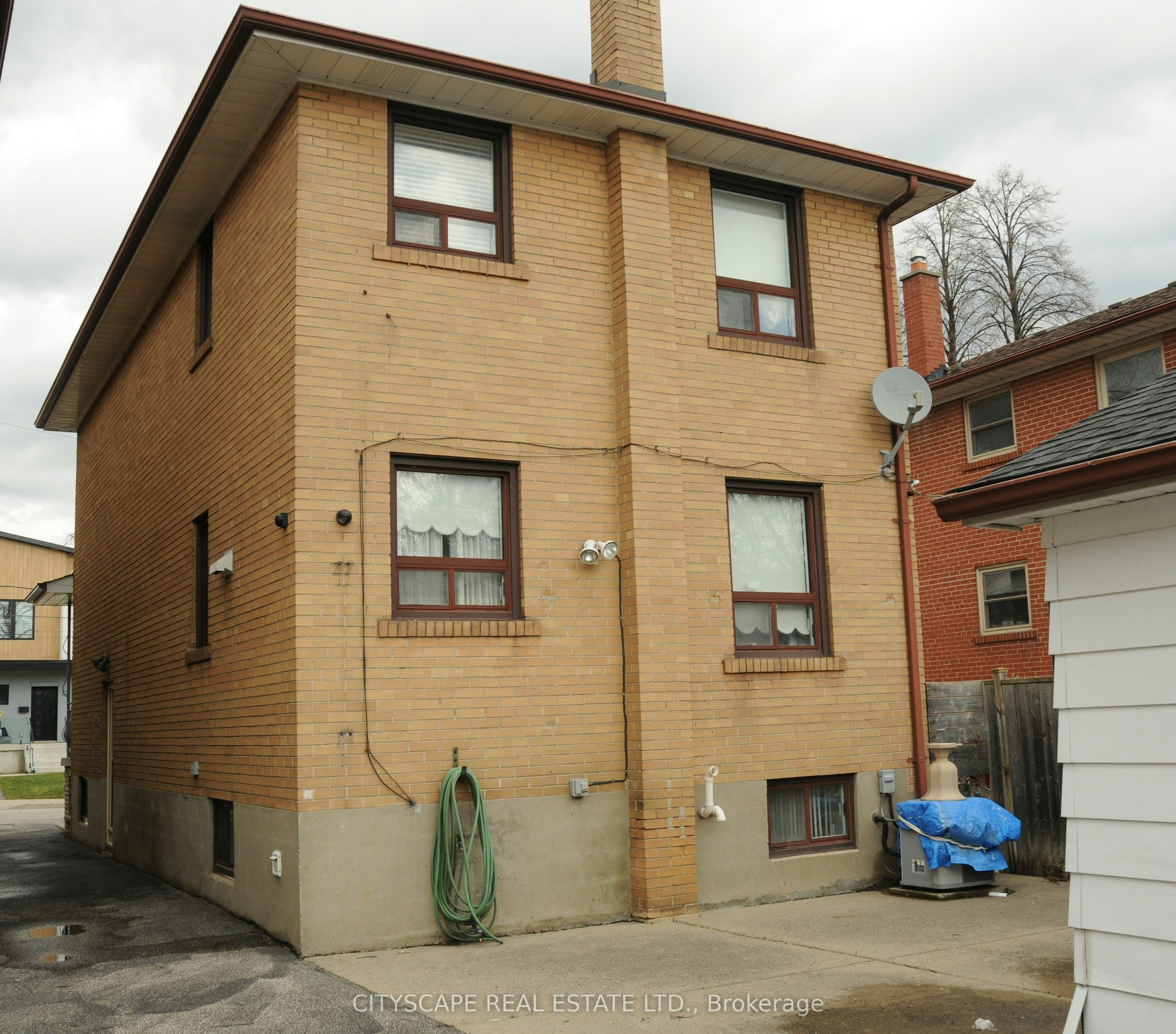 Basement-49 Algoma Street, Toronto, ON, M8Y 1C4 - 2