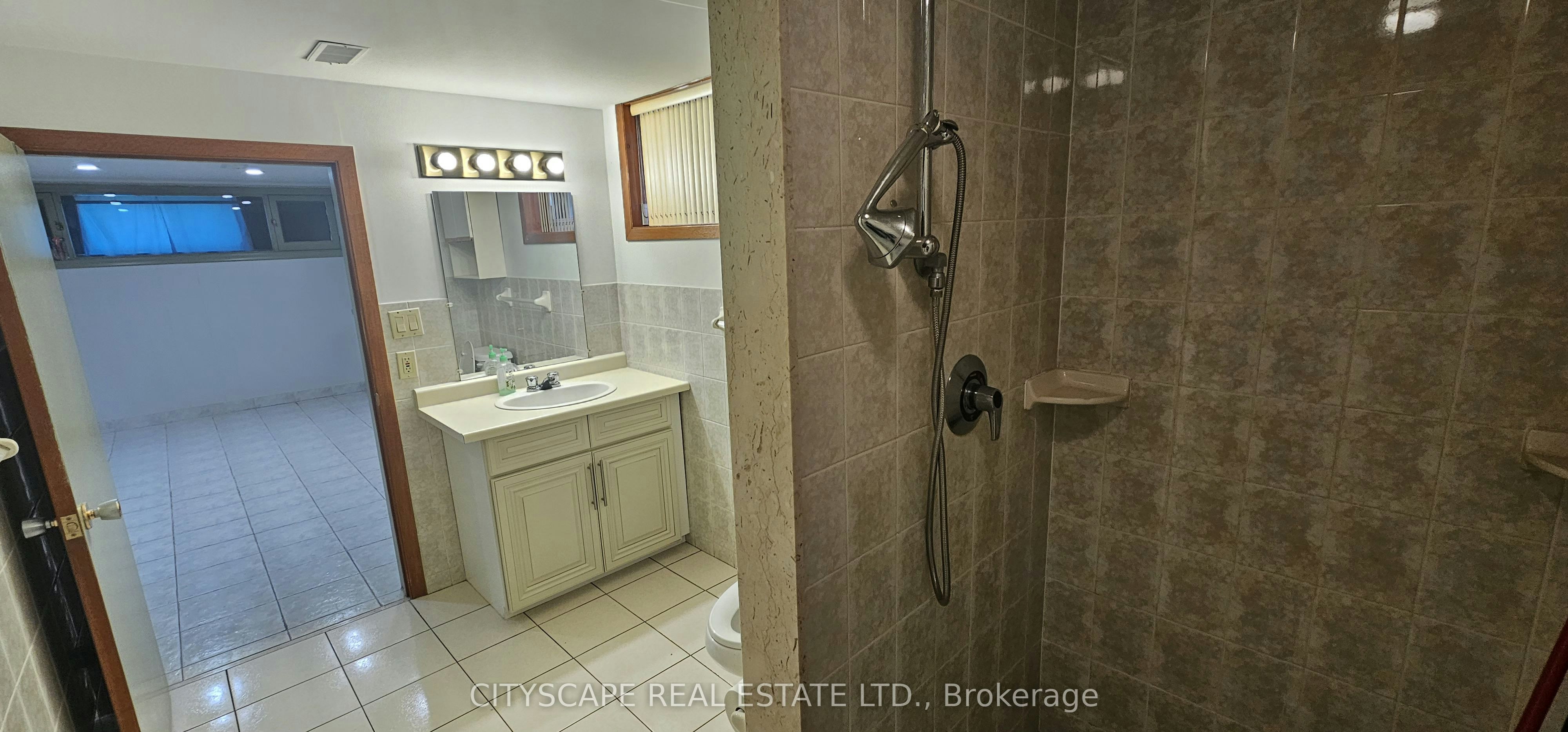 Basement-49 Algoma Street, Toronto, ON, M8Y 1C4 - 11