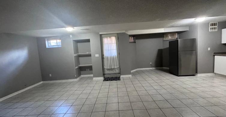 5112 Forestwalk Circle, Mississauga, ON, L4Z 4A2 - 4