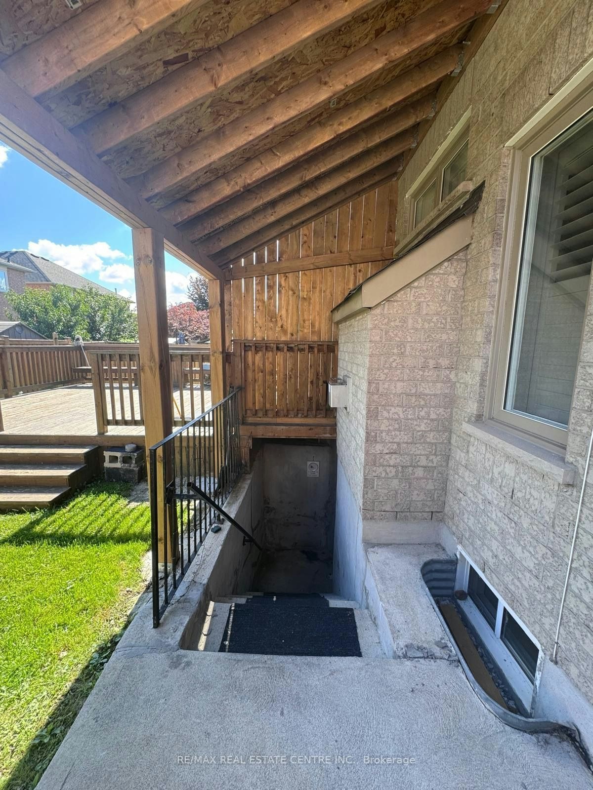 5112 Forestwalk Circle, Mississauga, ON, L4Z 4A2 - 9