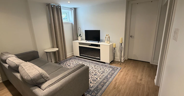 BSMT-30 Flamborough Drive, Toronto, ON, M6M 2R4 - 2
