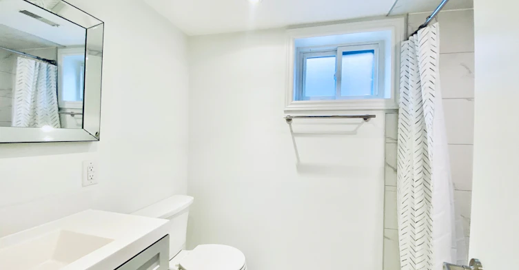 BSMT-30 Flamborough Drive, Toronto, ON, M6M 2R4 - 4