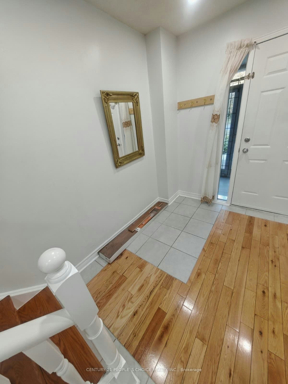 Upper-233 Murray Street, Brampton, ON, L6X 3M1 - 4