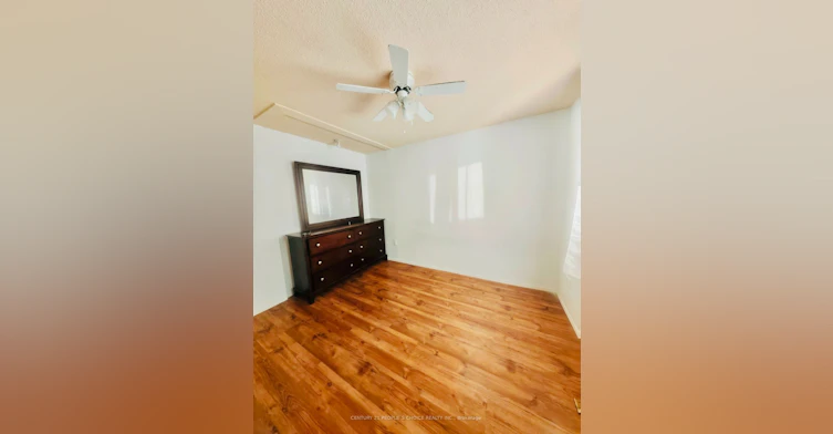 Upper-233 Murray Street, Brampton, ON, L6X 3M1 - 10