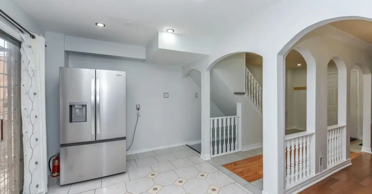 Upper-233 Murray Street, Brampton, ON, L6X 3M1 - 5