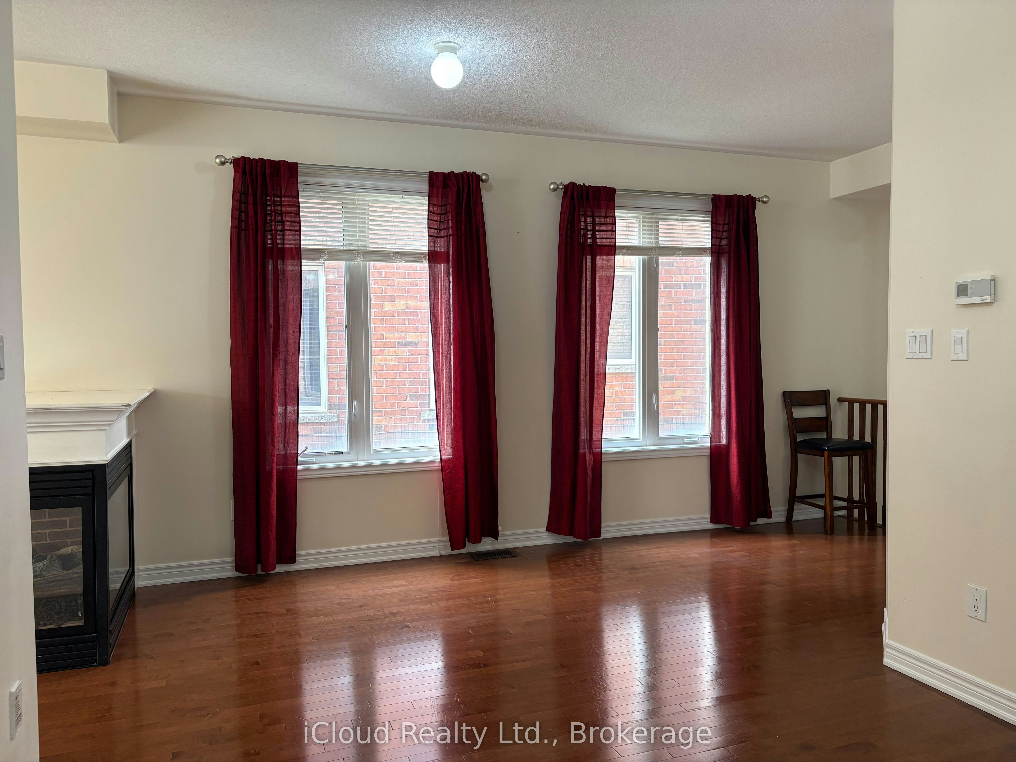 539 Coach Drive, Mississauga, ON, L5R 0C4