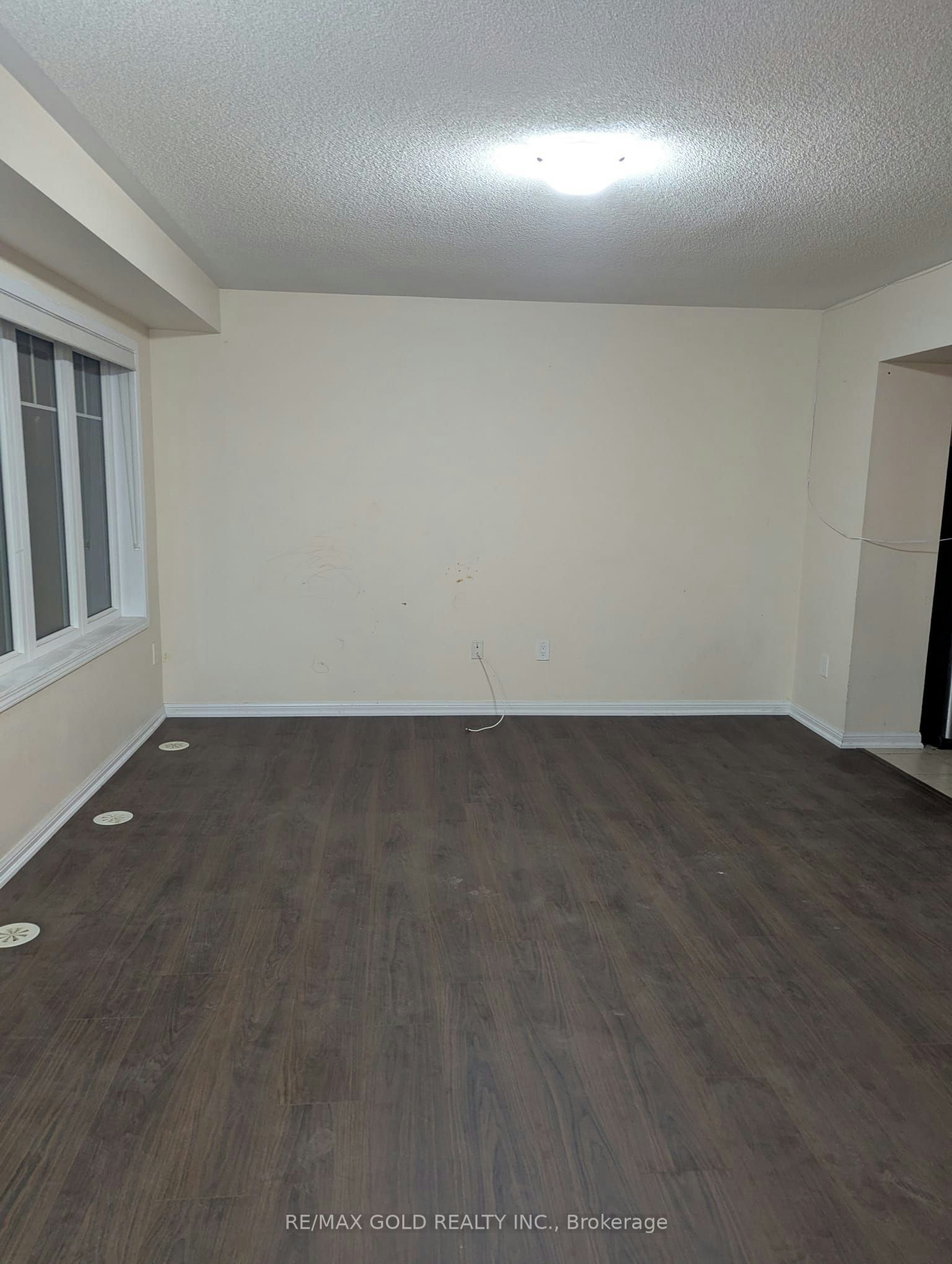 18 Arnprior Road, Brampton, ON, L7A 0W2 - 6