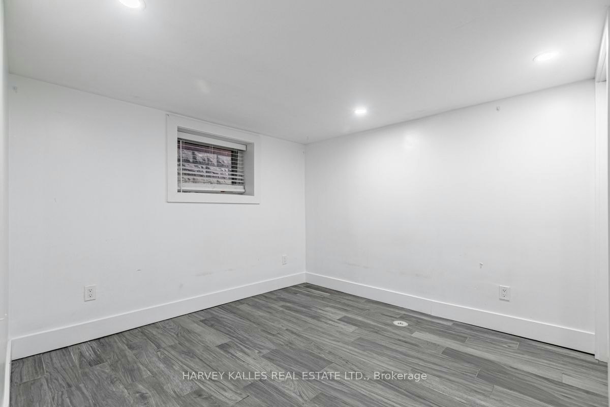 4-160 Lansdowne Avenue, Toronto, ON, M6K 2V9 - 9