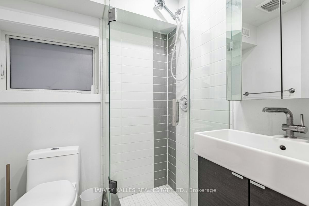 4-160 Lansdowne Avenue, Toronto, ON, M6K 2V9 - 10