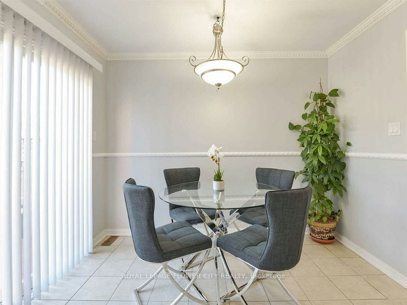 43 Garibaldi Drive, Brampton, ON, L6X 4Y7 - 9
