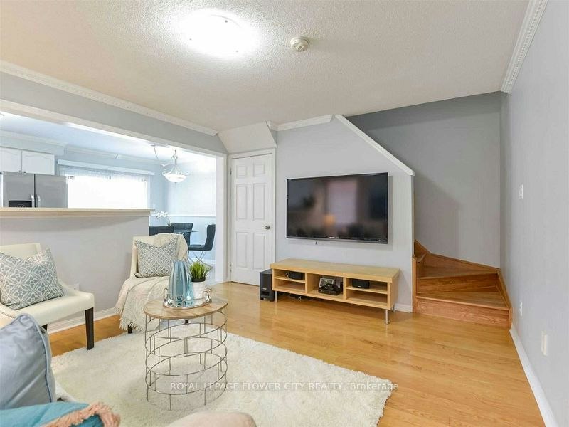 43 Garibaldi Drive, Brampton, ON, L6X 4Y7 - 6