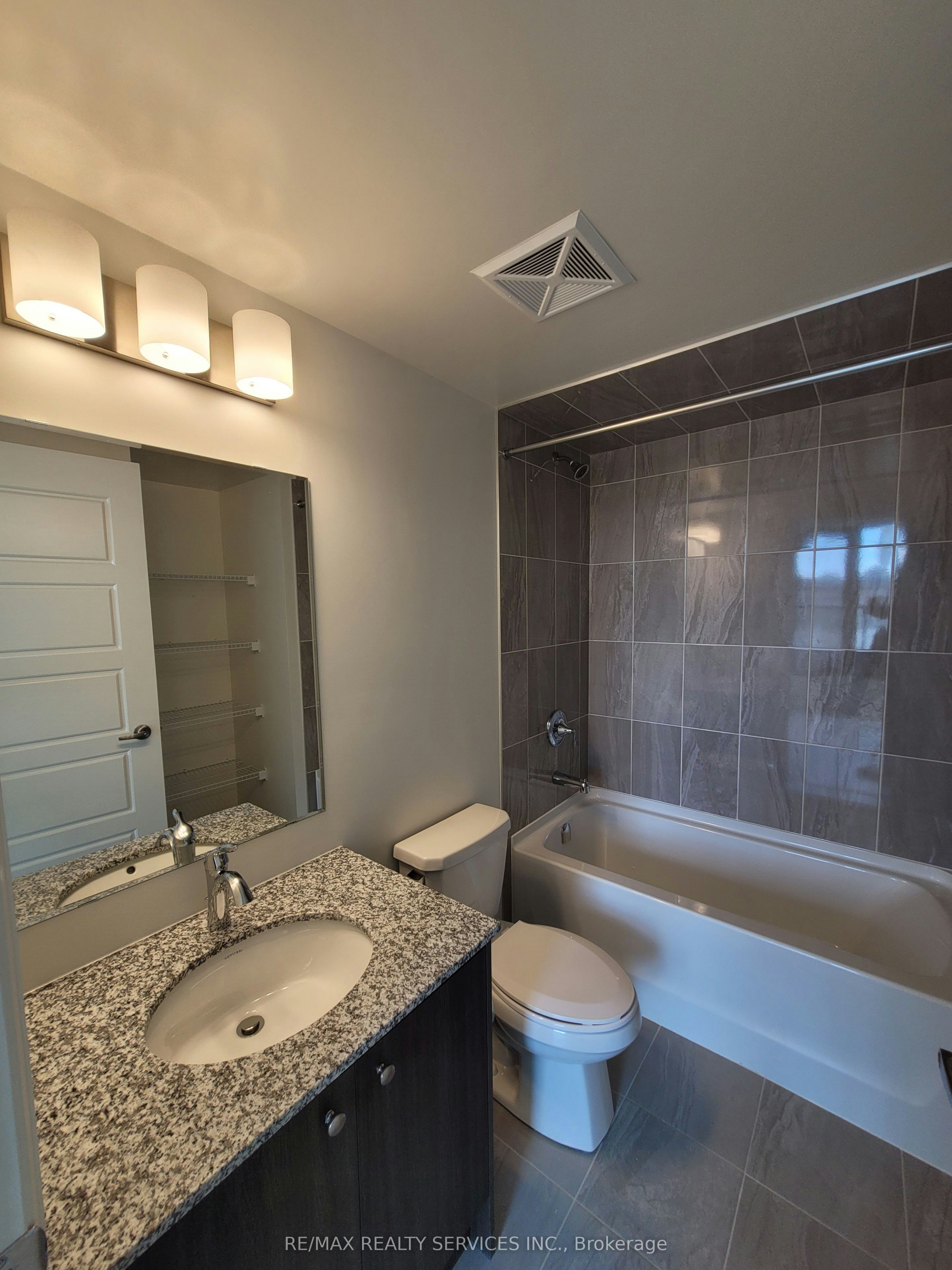 212-3006 William Cutmore Boulevard, Oakville, ON, L6H 8A4 - 7