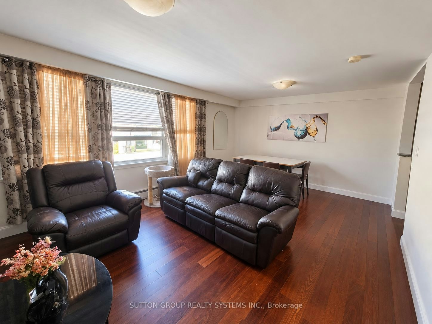 #1- 2nd Floor Front Apart-2601 Eglinton Avenue W, Toronto, ON, M6M 1T3 - 3