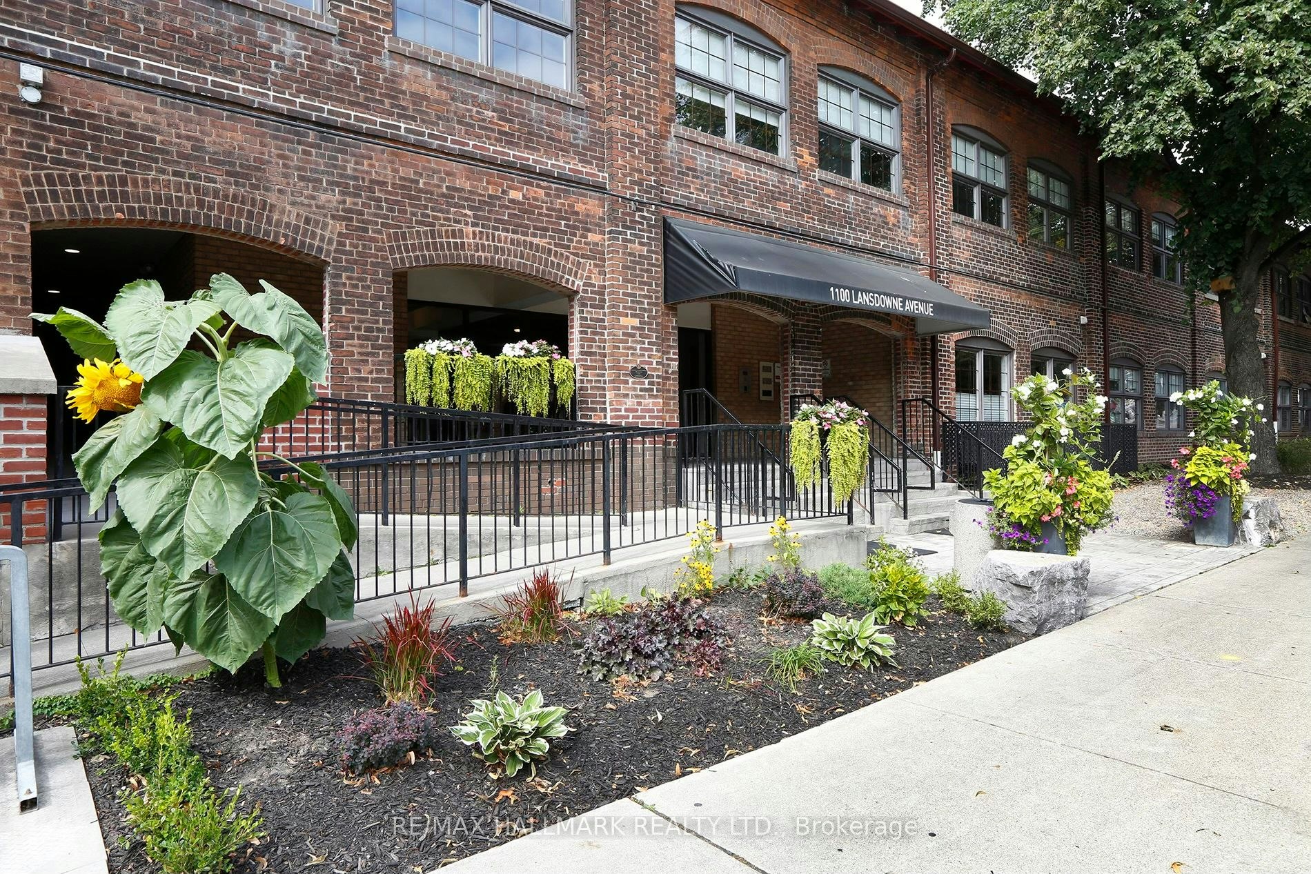 314-1100 Lansdowne Avenue, Toronto, ON, M6H 4K1 - 3