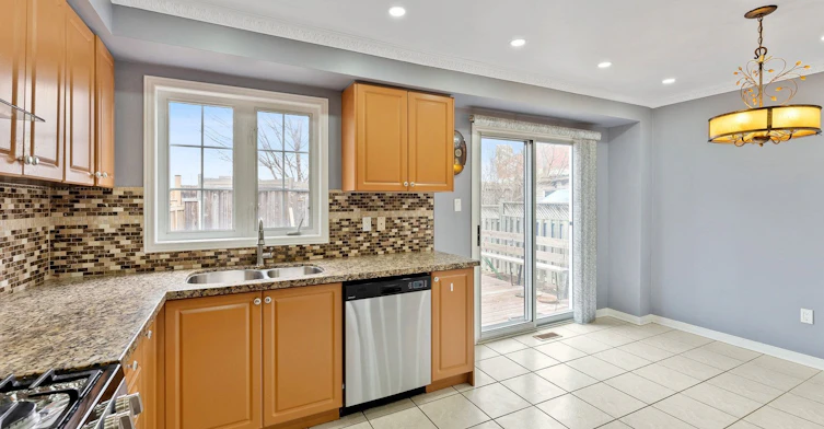 Upper-5382 Longhouse Crescent, Mississauga, ON, L5R 4A5 - 17