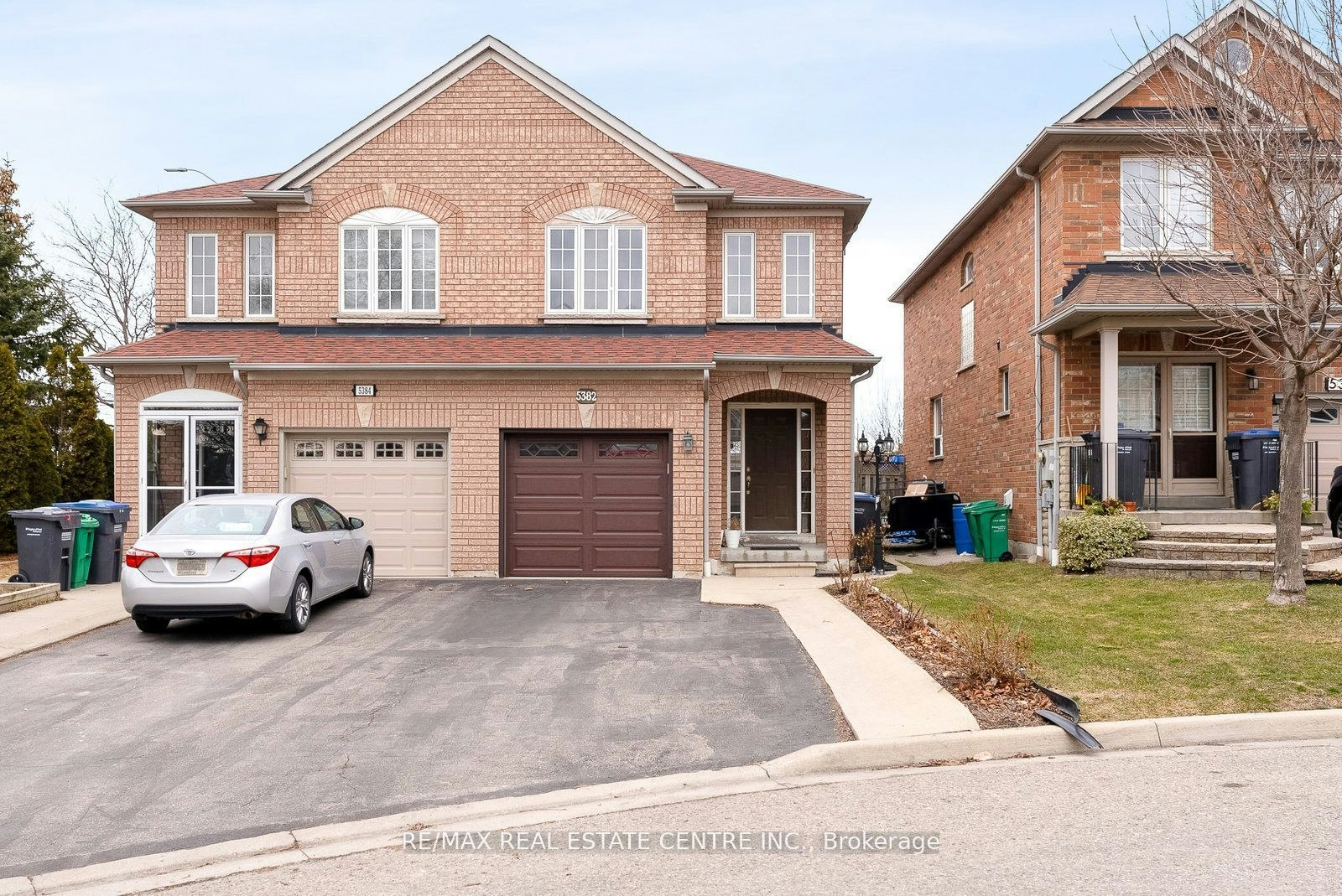 Upper-5382 Longhouse Crescent, Mississauga, ON, L5R 4A5 - 2